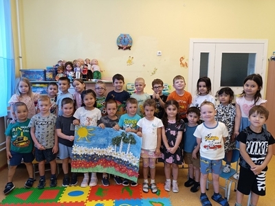 Коллективная работа "Наша Россия"